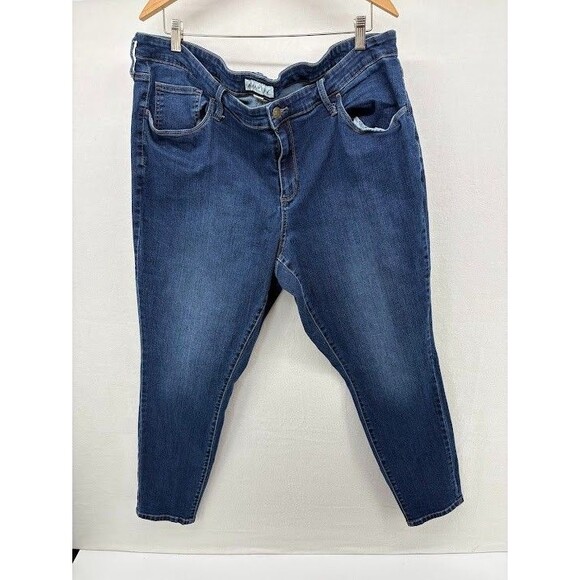 Ava & Viv Women's Plus Size Jeans Size 22W Skinny Leg Stretch - Picture 1 of 9
